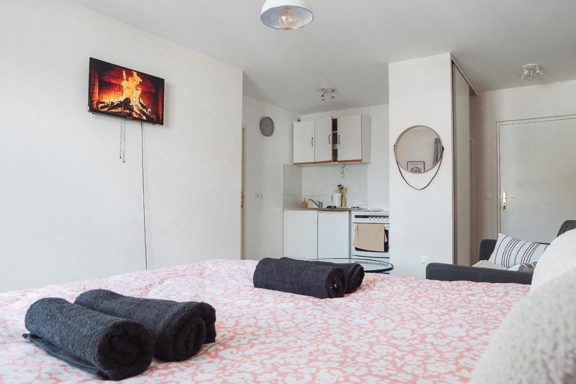 Apartament Cosy Studio Entre Paris Et Disneyland Paris Esbly Zewnętrze zdjęcie
